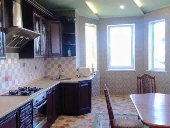 Здам 2-поверховий будинок, південний напрямок, с. Хотів OM Хотов