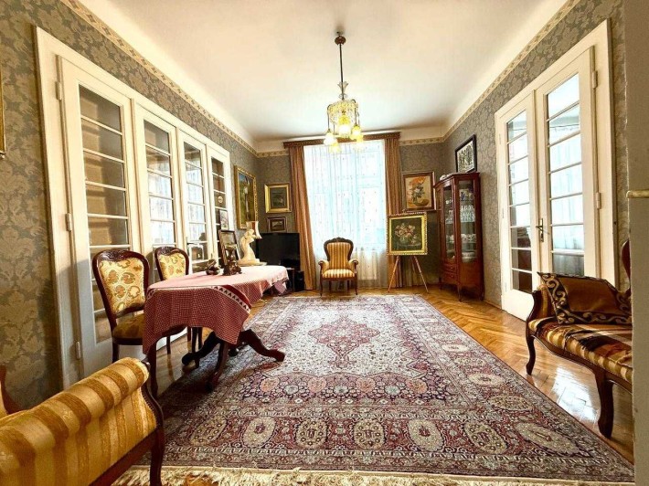 Продаж 4 кім. квартири вул. Стецька Центр Львова - фото 1