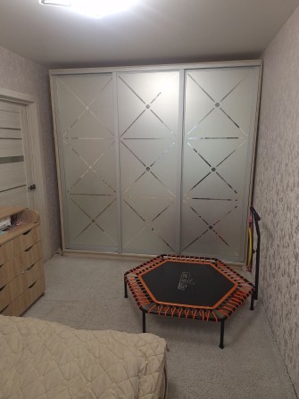 Продаж квартири з капитальним ремонтом! - фото 1