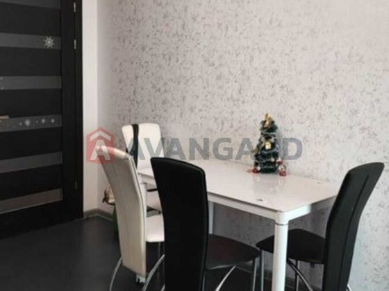 Продаж великої і просторї квартири Львов