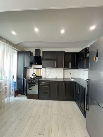 Продажа!3к.кв.с ремонтом в центре ! - фото 1