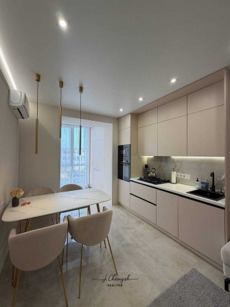 Продається 2-кімнатна квартира в ЖК Щасливий (секція 15). - фото 1