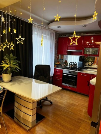 Продажа 3ой квартиры в Днепровском р-не - фото 1