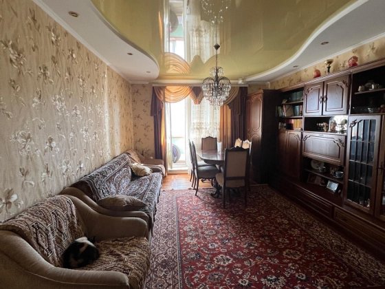 Продаж 2-к квартири в районі театру Магара (044) Запоріжжя