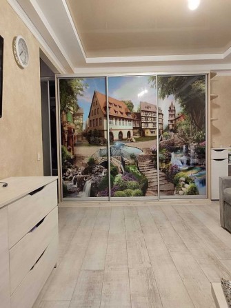 Продам 3 комн.квартиру Центр - фото 1