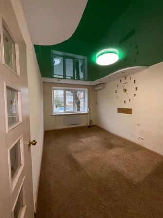 Продам 2 к квартиру в центрі міста - фото 1