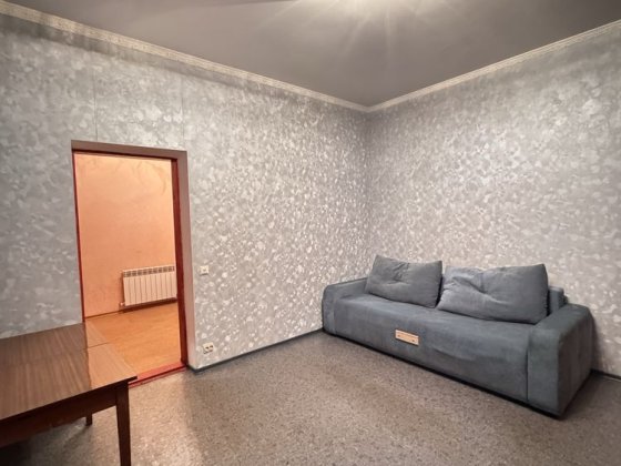 Продаж двокімнатної квартири біля Дитячої обласної лікарні в м. Кропив Кропивницкий