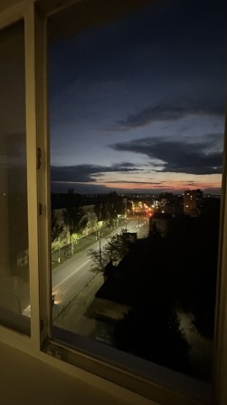 Продам 3кімн.кв. з гарним видом ,р-н Пять-пять,  АГВ, м/п, під ремонт - фото 1