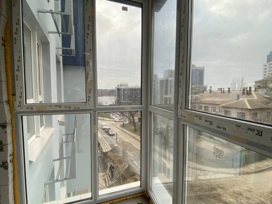 3к квартира+кладова, право власності, комунікації підключені, еОселя