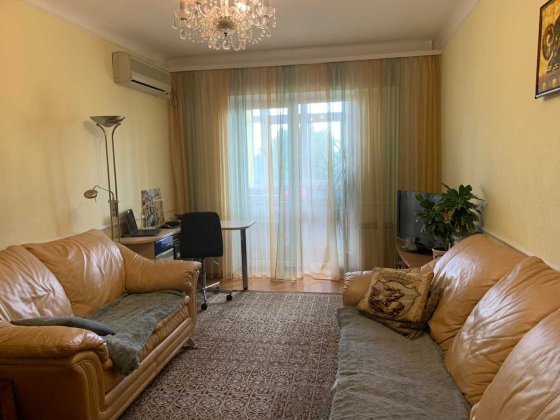 Продам 3-х на Староказацкая, р-н парка Глобы. Ремонт, мебель, техника. Дніпро