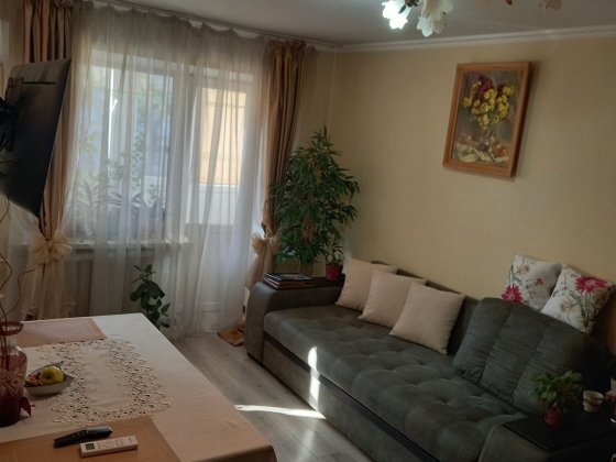 Продам 3х кімнатну квартиру в центрі по вулиці Київська Житомир