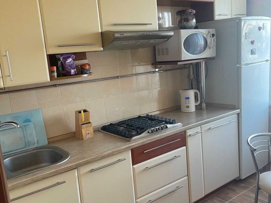 2 кімнатна квартира , Центр вул. Львівська Житомир