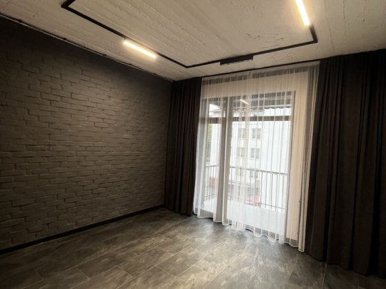 2 кімнатна квартира в центрі міста Житомир