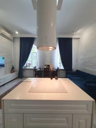 Продам 3-комнатную Центр парк Шевченко Жуковского Нагорный ! - фото 1