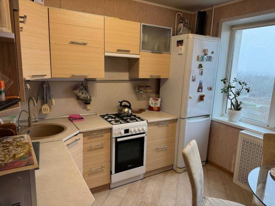 Продам Чешку 3-х комн кв-ру жм Фрунзенский с ремонтом Днепр