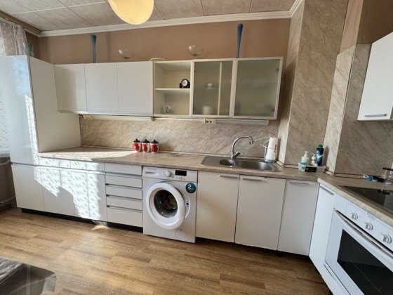 Продам 4к квартиру Днепр