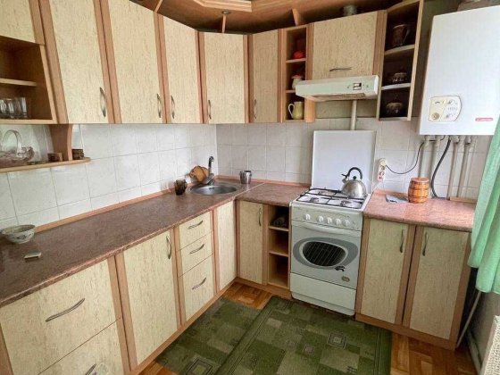 Продається 4-кімнатна квартира р-н  Бєляєва Кропивницкий