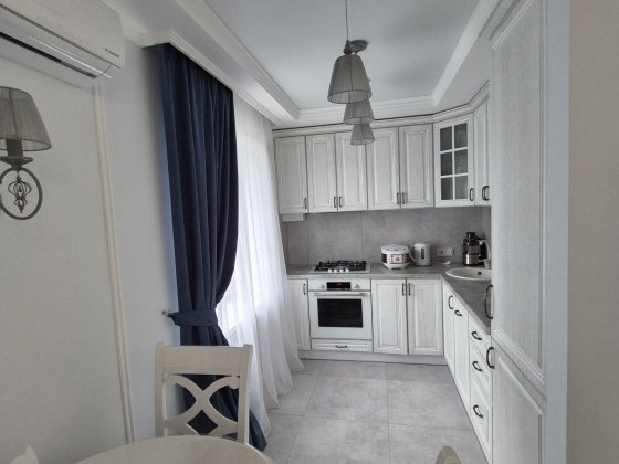 Продаж 3к. Євроремонт. Мебелі+техніка. Ключі на угоді ! Запорожье