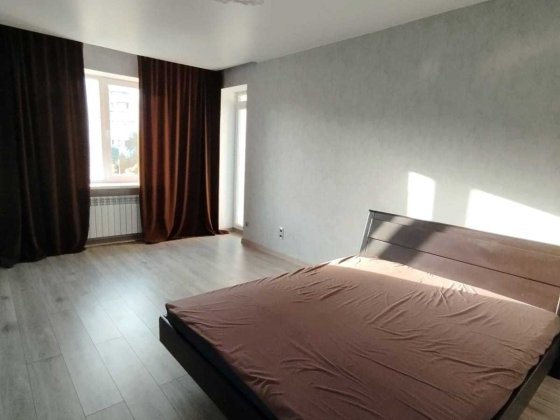 Продаж 1-но кімнатної квартири 4/10 в ЖК Comfort-City Запорожье