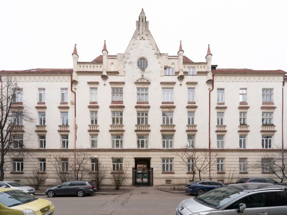 Продаж 1-кім. квартири в Австрійському будинку – ближній центр Львова Львов