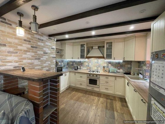 Продаю четырехкомнатную квартиру в Новострое на 12 Продольной д1 Миколаїв