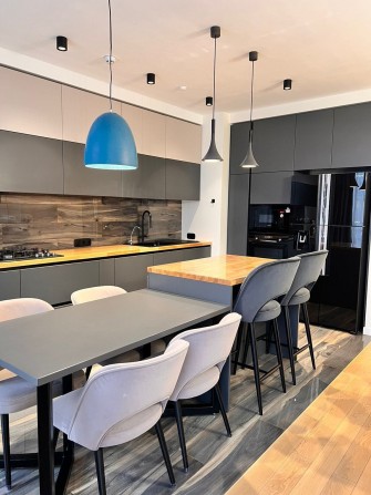 Продаж розкішної 4-кімнатної квартири в новобудові еліт класу на вул. - фото 1