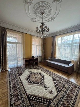 Продаж квартири класу люкс по вул.Коциловського 15 - фото 1