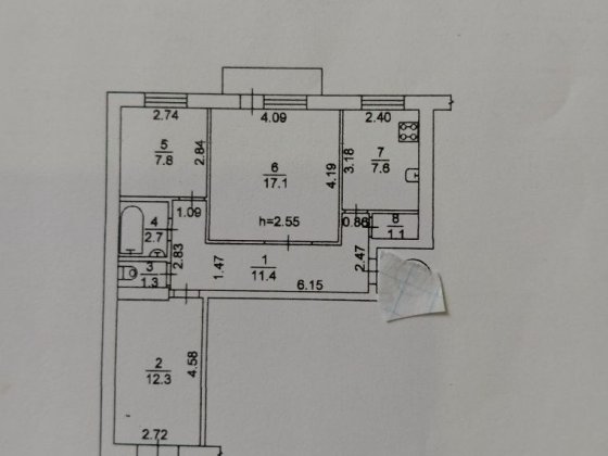 Продаж трьохкімнатної квартири