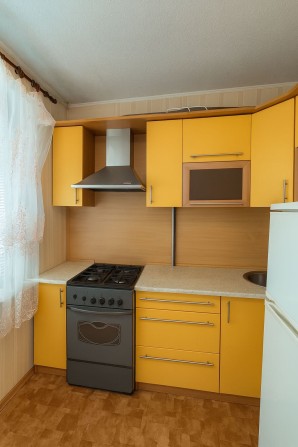 Продам 2-кімнатну квартиру, пр. Богдана Хмельницького, 12А - фото 1