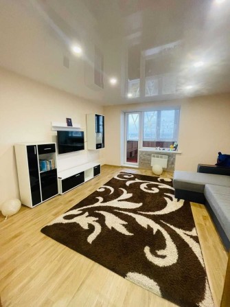 Продам 4-к квартиру на Слобожанском. Кирпич! Все остается! - фото 1