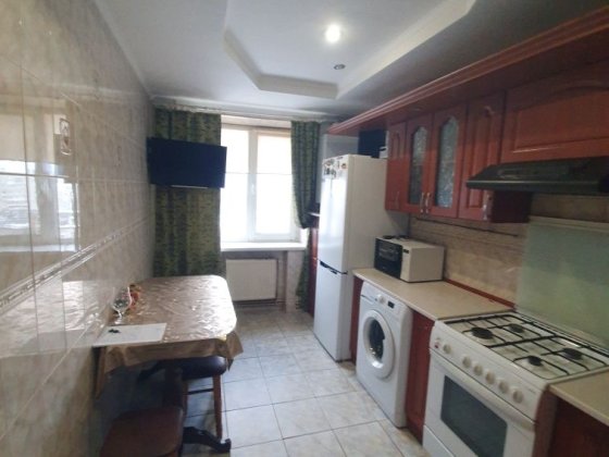 Прожаж 3 кім. квартири з автономним опаленням в центрі Житомир