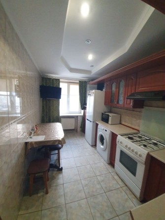 Прожаж 3 кім. квартири з автономним опаленням в центрі - фото 1