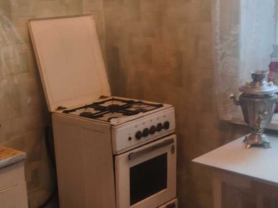 Продам 2к квартиру пр. Богдана Хмельницького Днепр