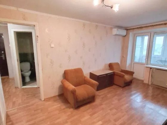 Продам 1-о к/к в центрі міста по вул.Чміленка (театр). Кропивницький