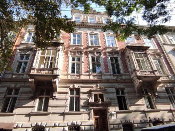 Продаж 2 кімн кварт вул Рилєєва -  Вакарчука австрійський Львов