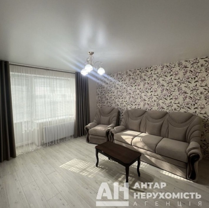 Продається 4 кімнатна  квартира , центр Кропивницького - фото 1