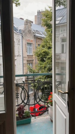 Продаж 3 км квартири в австрійському будинку в центрі в. Богомольця - фото 1