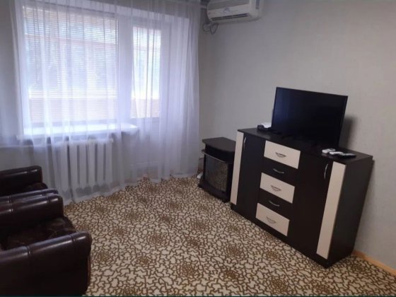 Продам 2х ком. кв-ру в центре, ул. Мира 5/5 Запоріжжя