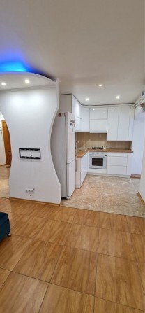 В Продажу 3 к к-студія з індивідуальним опаленням - фото 1