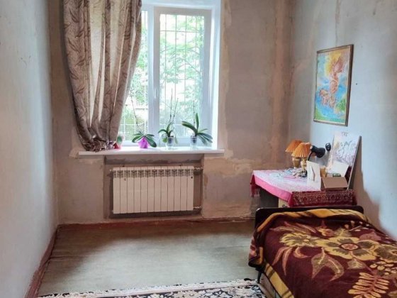 Продам простору 3-к квартиру Універсальна 9, Янтарна Днепр