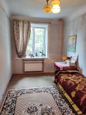 Продам простору 3-к квартиру Універсальна 9, Янтарна - фото 1