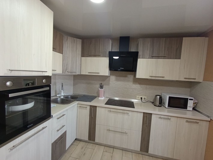 Продаж 3 кімн.кв.9/12 (Південний,вул Водограйна) - фото 1