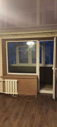 Однокімнатна з косметичним ремонтом - фото 1