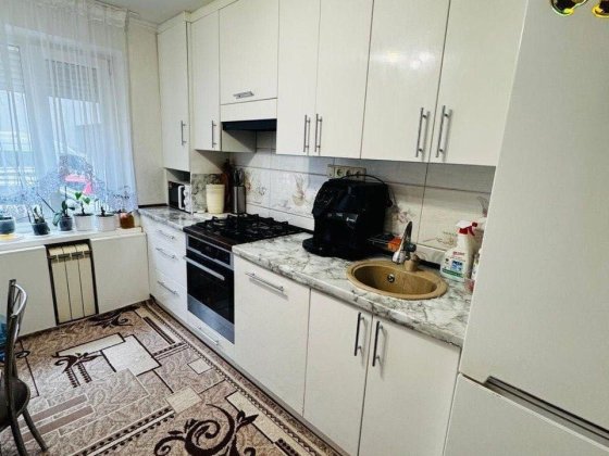 Продається 3-кімнатна квартира в районі Старого автовокзалу Кропивницький