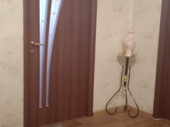 Здається кімната метро Харківська Київ