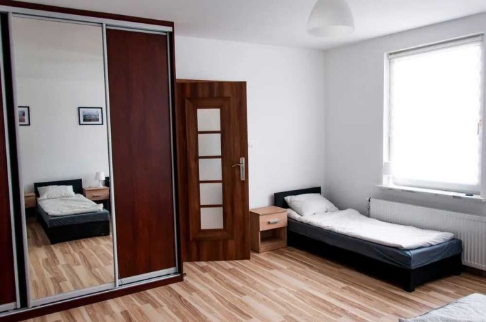 Здам поселення в кімнату! Метро Лук’янівська, Київ. Власниця Дешево - фото 1