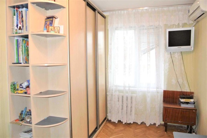 Оболонь Оренда кімнати Вул. Прирічна 19 - фото 1