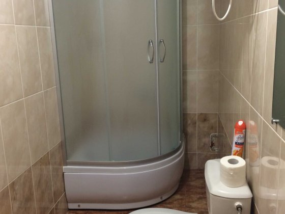 Кімната для однієї дівчини.Бортничі.Метро Бориспільська 10 хв. Київ