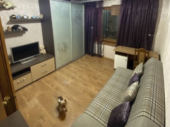 Оренда кімнати на Позняках Дівчині Киев