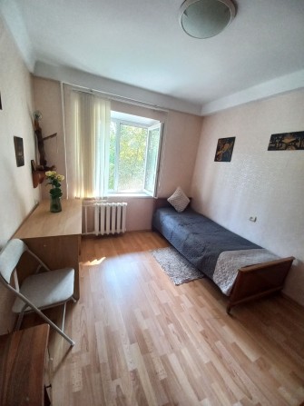 Здам кімнату для 1-ї дівчини на Івана Виговського!Нивки - фото 1